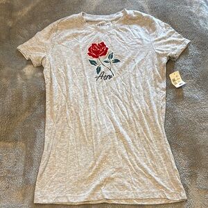 Aeropostale Gray and Red Fitted Short Sleeve Tee